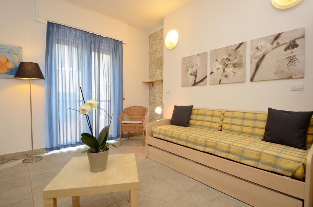 Residence Il Gabbiano Varigotti Habitación foto