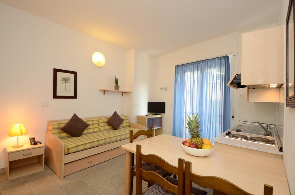 Residence Il Gabbiano Varigotti Habitación foto