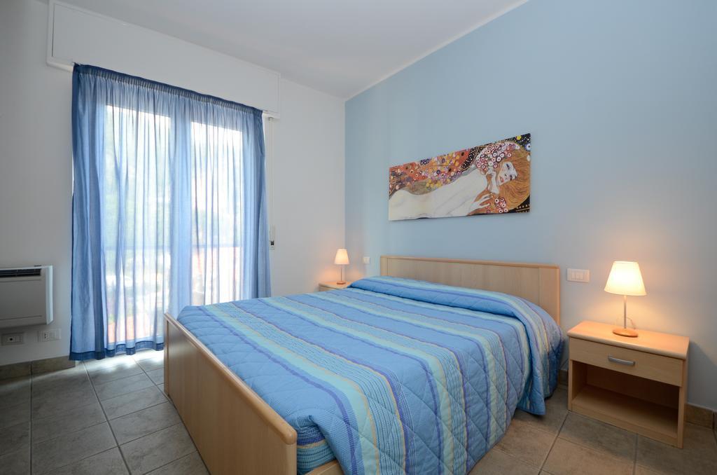 Residence Il Gabbiano Varigotti Habitación foto