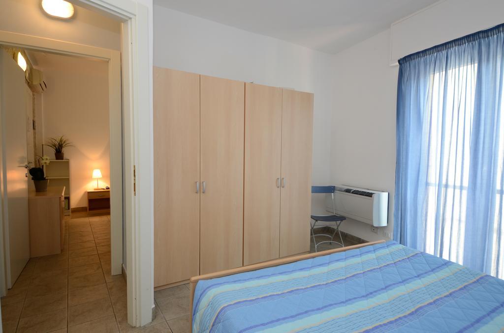 Residence Il Gabbiano Varigotti Habitación foto